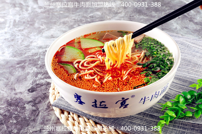 在蘭州，解鎖正宗的蘭州牛肉面的味道