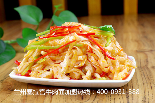 一碗充滿人間煙火氣的牛肉面，才更有樣